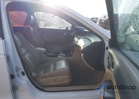 2011 Honda Accord 2.4 Ex-L z USA, uszkodzony, nr VIN 1HGCP2F87BA022013